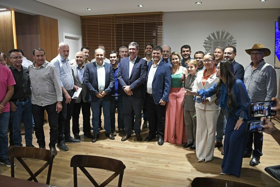 Imagem Reuniao-Municipalismo-MS-ATIVO-–-CAMAPUA-MS-Foto-Bruno-Rezende-09-scaled